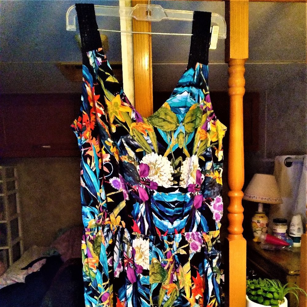 EUC!  SUMMER ROMPER SIZE LARGE MULTI-COLORED